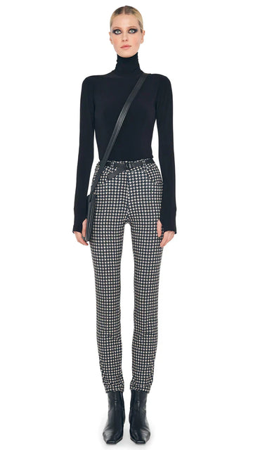 Slim Fit Long Sleeve Turtle Top - Black