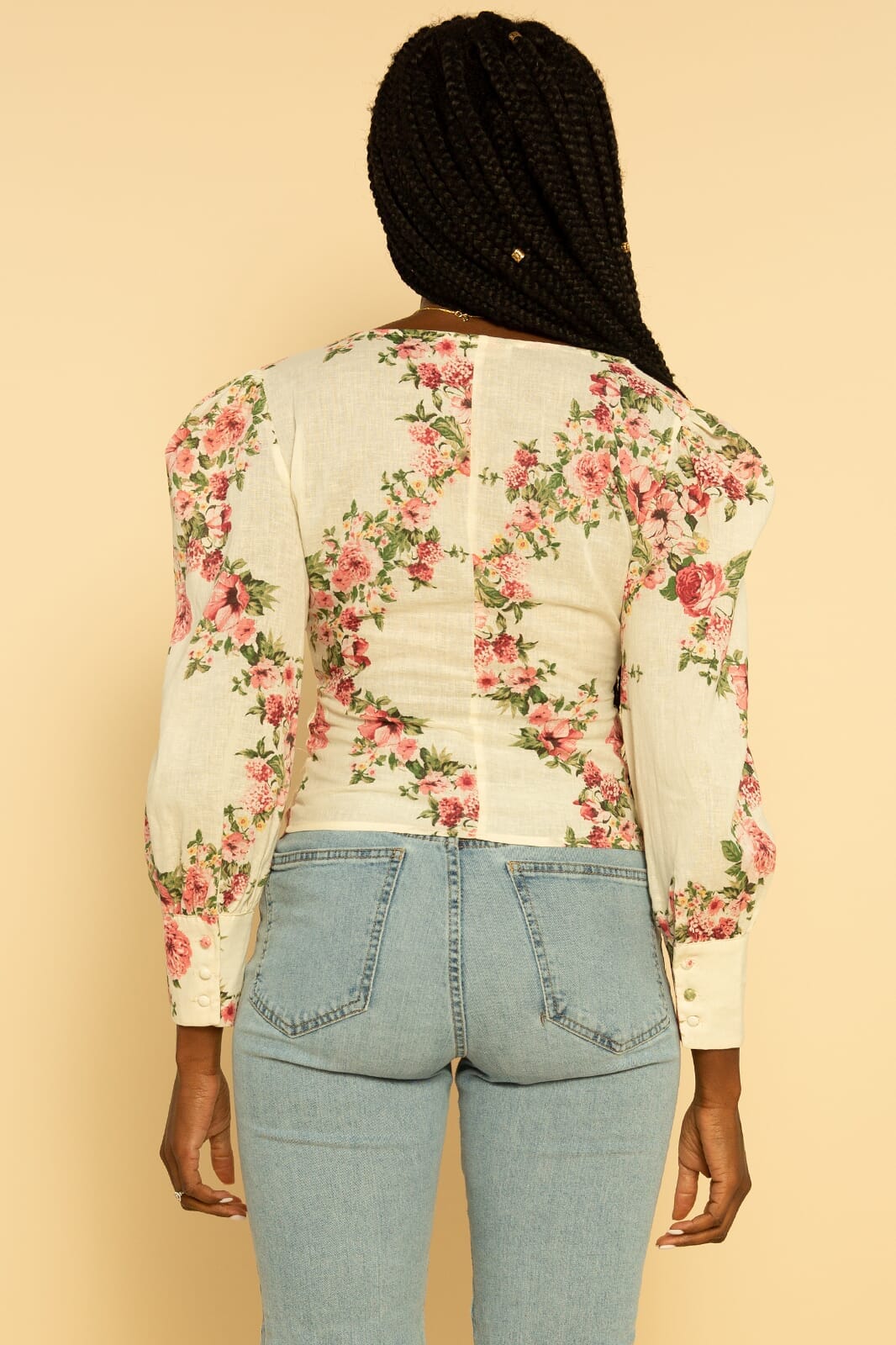 Floral V-Neck Button Puff Shoulder Top