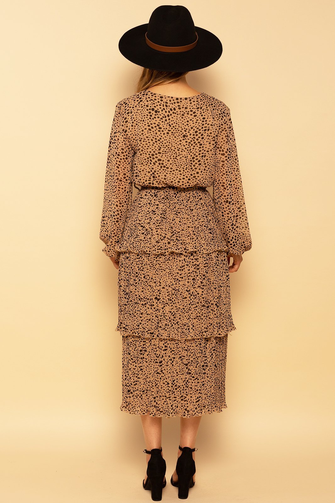 Long Sleeve Cheetah Animal Print Pleated Midi Dress
